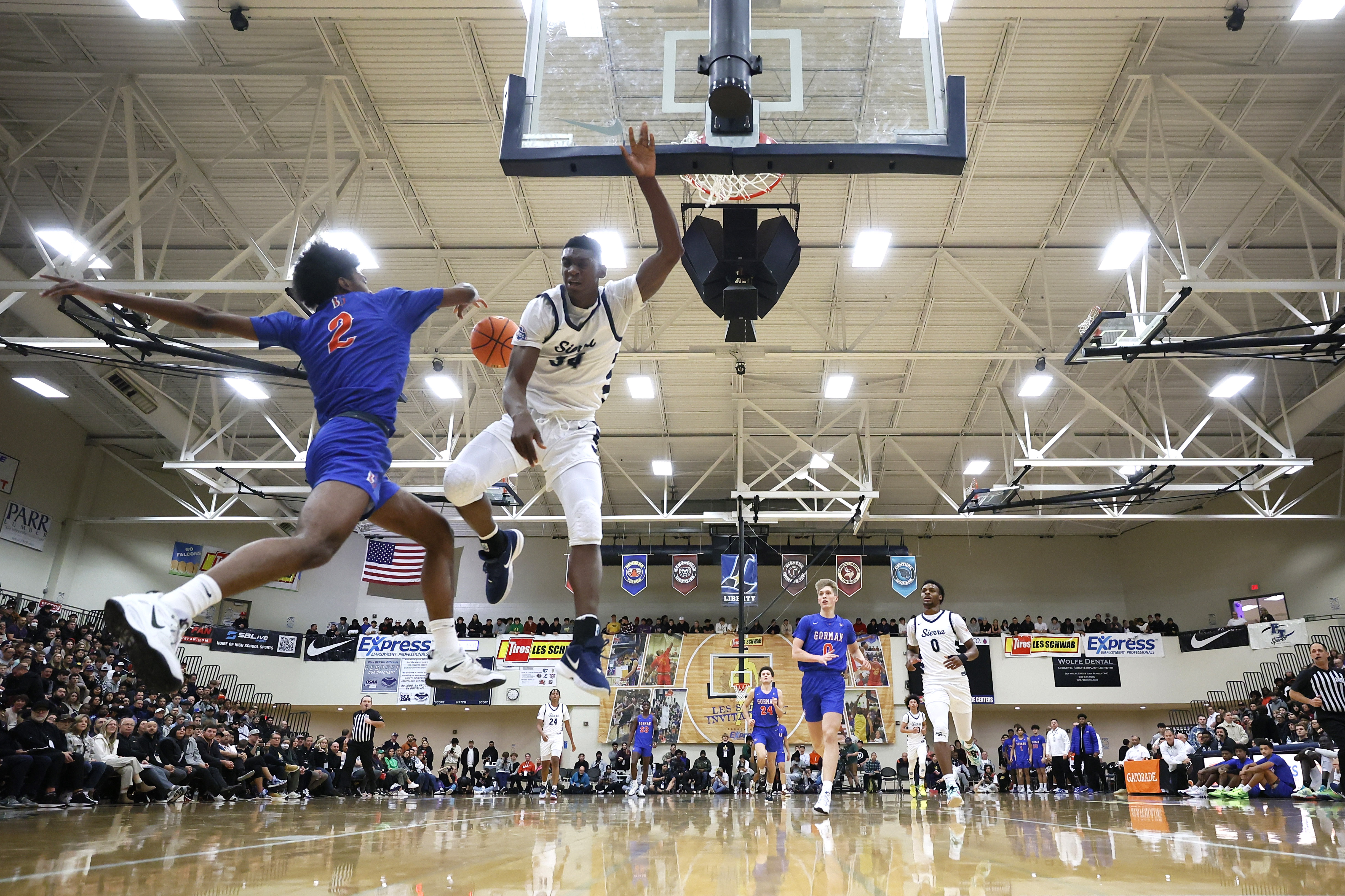 Sierra Canyon Bishop Gorman Les Schwab Invitational Soobum Im 92